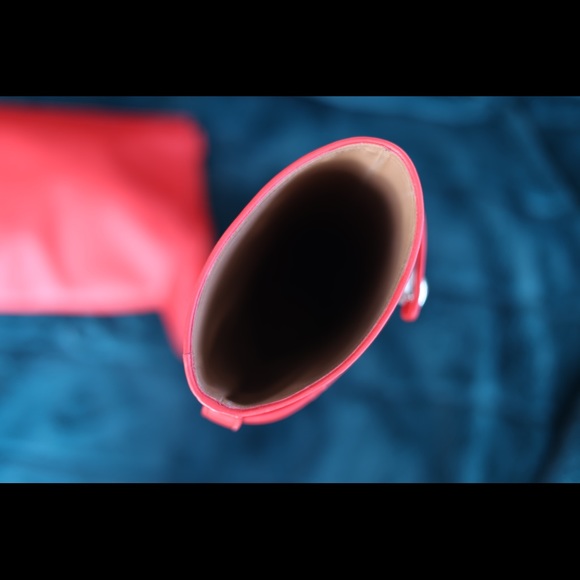 GIVENCHY RED LEATHER BOOTS - Picture 16 of 16